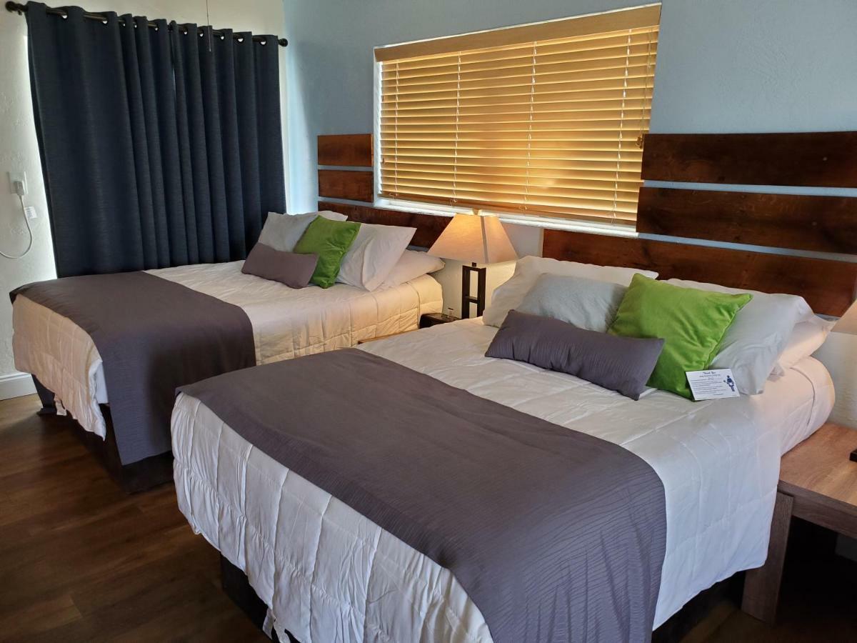 Knight'S Key Suites Marathon Ruang foto